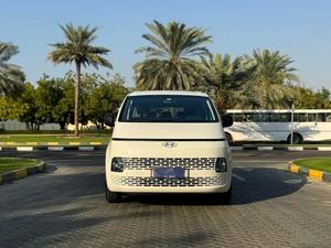 New 2025 Hyu ndai Sta ria Comfort Automatic transmission Horsepower 100 - 199 HP - Product Image 4