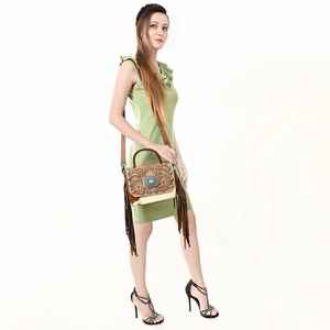 Sac bandoulière bohème western en cuir véritable de vachette avec pompons et fleurs, couleur personnalisée, collection automne Rodeo, certifié ISO9001 - Product Image 5