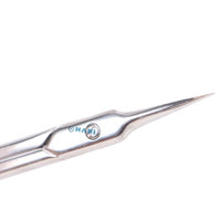 Ciseaux à cuticules de la meilleure qualité avec lame en acier inoxydable de qualité chirurgicale incurvée et tranchante emballage personnalisé pour les soins de beauté manucure