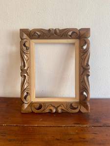 Achetez un cadre photo en bois fait main pour la décoration du salon avec un design rustique vintage de style ferme pour les photos de famille - Product Image 3