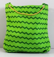 Bolso de Mano de Lona Verde Sólido de Lujo para Mujer, Marca Camelon Exports, Diseño Plegable, Asas de Cordón Dorado Metálico, Cierre con Broches