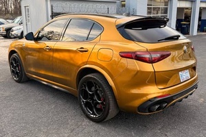 พร้อมจัดส่ง RHD/LHD 2022 ALFA RO-MEO STELVIO เครื่องยนต์ V6 ทวินเทอร์โบ 505 แรงม้า ระบบขับเคลื่อนสี่ล้อ - Product Image 4
