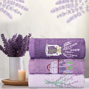 Toalla de baño de algodón 100% de alta calidad, nuevo diseño bordado, conjunto de regalo textil para el hogar, toalla de punto de secado rápido a la venta - Product Image 1
