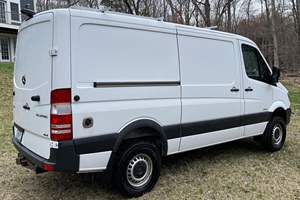 MERCEDES-BENZ SPRINTER 2500 4X4 2016 USADO, Volante a la Izquierda/Derecha - Product Image 3