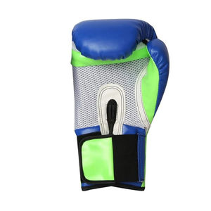 Guantes de Boxeo Premium para Campeonato de MMA, Marca Privada, Cuero PU Blanco y Gris, Entrenamiento de Gimnasio, Personalizados con Impresión, para Kickboxing - Product Image 2