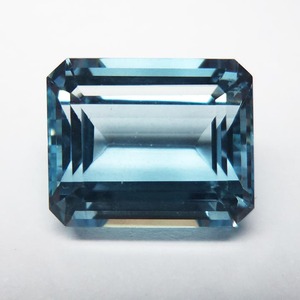 Émeraude à facettes 100% authentique aigue-marine gemme taille calibrée de haute qualité pierre de naissance de guérison en vrac pierres précieuses à vendre - Product Image 1