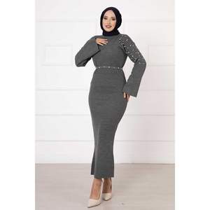 เดรสไข่มุกเปิดไหล่สีเทา - Product Image 2