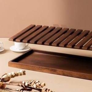 Plateau de service moderne en bois à lattes avec plateau supérieur amovible, plateau de présentation minimaliste pour café, thé et nourriture, pour la maison et l'hôtel - Product Image 6