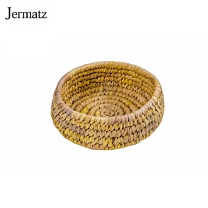 New Green Betta <b>Basket</b> <b>Plastic</b> Hanging Flower Pots Chain White Metal Storage Color Material Origin Type Place Customer JIA MOQ - Product Image 1