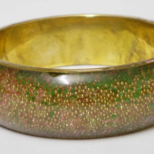 กำไลข้อมือเรซิ่นทองแดงประดับกลิตเตอร์สีเขียว ดีไซน์วิบวับ กำไลแฟชั่นทันสมัย ขายส่ง - Product Image 1