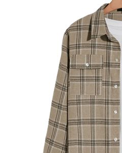 Chemise en flanelle à carreaux marron kaki pour homme, personnalisée par le fabricant, boutonnée, à manches longues, décontractée, à double poche poitrine, douce et confortable - Product Image 3