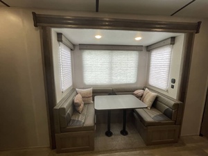 Camping-car mobile d'occasion 2021 F-o-r-e-s-t R-i-v-e-r X-l-r Boost 29QBS, camping-car de croisière, camping-car avec tente, camping-car sur toit, camping-car pour camion - Product Image 5