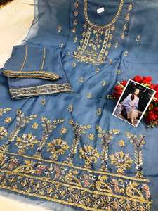 Designer moderne non cousu brodé à la main belle tenue de fête de qualité supérieure costumes style traditionnel indien tendance - Product Image 2