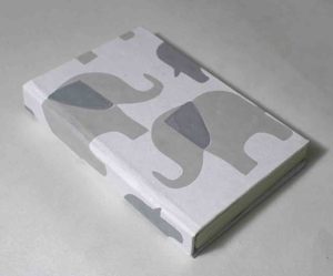 Vente en gros de cahiers recyclés faits à la main qui respectent l'environnement, couverture rigide, carnet de croquis, papier de coton blanc, cahiers imprimés d'éléphants colorés - Product Image 2