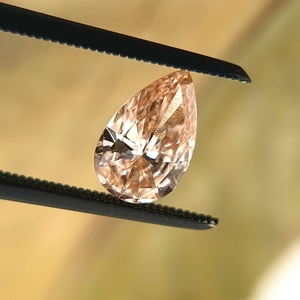 Diamant cultivé en laboratoire de poire rose 0.52ct pour bague de fiançailles ou fabrication de bijoux bijoux en diamant - Product Image 4