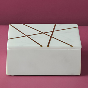 Boîte à bijoux de travail en laiton incrusté de marbre fabriquée à la main en Inde boîte à bijoux en marbre faite à la main - Product Image 1