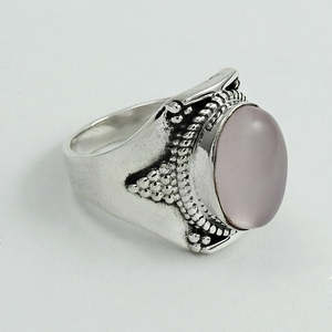 Beautiful Oval Cut Rose Quartz Gemstone <b>Ring</b> In 925 Sterling <b>Silver</b> Bohemian Style <b>Rings</b> Perfect For Women And <b>Men</b> At Wholesale - Product Image 1