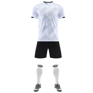 Tenues de football personnalisées pour équipes de club, impression par sublimation intégrale, maillots de football pour l'entraînement et les matchs - Product Image 3