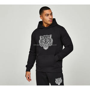 Ensemble survêtement 2 pièces personnalisable pour homme, en molleton de coton respirant et écologique, avec broderie personnalisée, idéal pour l'hiver et les activités sportives. - Product Image 3