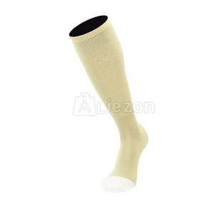 Nueva colección Calcetines deportivos Impresión de logotipo personalizado Calcetines deportivos Último diseño Calcetines deportivos - Product Image 2