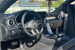 รถยนต์เมอร์เซเดส-เอเอ็มจี ซี43 คูเป้ ปี 2022 ระดับพรีเมียม เครื่องยนต์เทอร์โบวี6 385 แรงม้า ขับเคลื่อนสี่ล้อ - Product Image 4