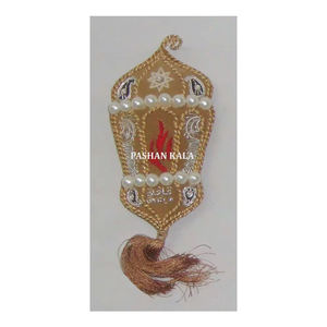 Adornos colgantes de Navidad artificiales y de aspecto atractivo, Material de tela de Color dorado utilizado para la decoración del árbol de Navidad - Product Image 1