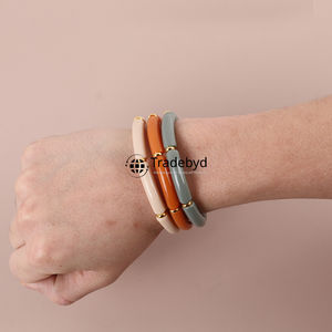 Bracelet de mode en résine de luxe pour unisexe de qualité supérieure plusieurs tailles parfait cadeau de fête et de mariage par Tradebyd - Product Image 4