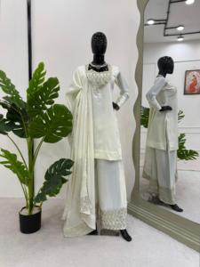 ชุดเดรสสไตล์อินเดียและปากีสถานชุดเดรสผ้าชีฟองสำหรับปาร์ตี้ฤดูหนาวของผู้หญิง - Product Image 6