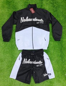 Conjunto de chándal cortavientos de 2 piezas con gráfico impreso personalizado, pantalones de chándal acampanados holgados y Sudadera con capucha - Product Image 6