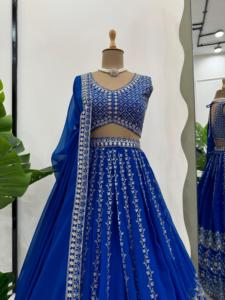 Boutique Collections Foux gorgette Lehenga Choli avec Sequnce et fil pour les femmes disponibles au prix de gros - Product Image 5