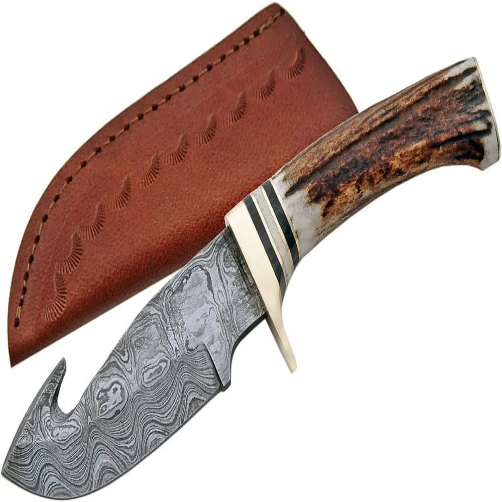 High Quality Carbon Damascus Steel Fixed Blade hunting knives Handmade Outdoor Survival Hunting knife stag horn handle