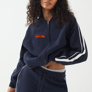 เสื้อกันหนาวซิปเต็มตัวสำหรับผู้หญิงมีแถบด้านข้างแขนเสื้อสเวตเชิ้ต3D พัฟฟ์พิมพ์โลโก้แบบใหม่ออกแบบได้ตามต้องการ - Product Image 4