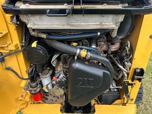 Chargeur CAT de haute qualité Skid Steer Loader avec capacité de chargement 500kg 700kg 850kg 950kg 1000kg / CAT Steer Skid à vendre - Product Image 6