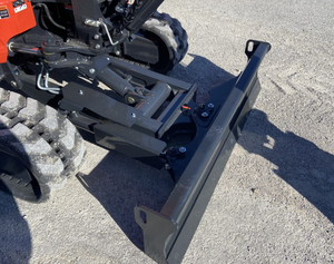 Equipo de Alto Rendimiento, Excavadora KUBOTA U35-4 con Cuchilla Angular a Buen Precio y Gran Stock Disponible - Product Image 6