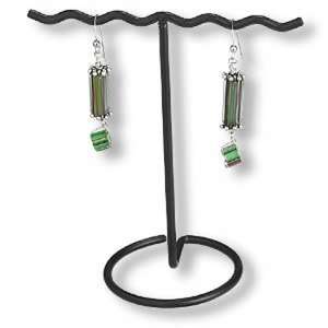 Présentoir à bijoux classique et moderne en laiton doré pour exposer des colliers, des bracelets, des anneaux et un conteneur décoratif élégant - Product Image 4