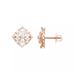 Boucles d'oreilles en or massif 18 carats en forme de fleur haute sur demande DEF VS rondes et brillantes cultivées en laboratoire prêtes à être expédiées - Product Image 1
