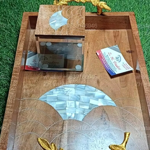 ชุดของขวัญกระปุกอะคริลิค รอมฎอน มูบาร็อค ปี 2026 พร้อมฝาปิดลายม็อปและถาดไม้ฝังลายทำมือ สำหรับใส่ขนมหวานหรือผลไม้อบแห้งอย่างหรูหรา - Product Image 1