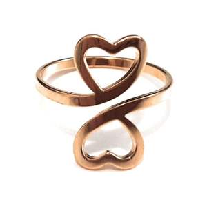 High Quality <b>Metal</b> Napkin <b>Ring</b> Gold Finish Stocked Customizable Flower Shape Modern Luxury Design Perfect <b>for</b> Modern Design - Product Image 3