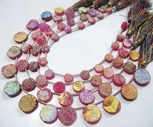 Ágata recubierta de Titanio Natural Rosa Druzy forma redonda Briolette cuentas fabricación de joyas hebra de cuentas de 10 pulgadas de largo - Product Image 1