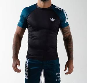 เสื้อรัดกล้ามเนื้อ MMA แห้งเร็ว แขนสั้น โพลีเอสเตอร์/ไนลอน สำหรับผู้ชาย ปี 2025 - ชุดออกกำลังกายยืดหยุ่นสำหรับมวยปล้ำ สีสันสดใส ปรับแต่งได้ - Product Image 2