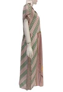 ชุดเดรสผ้าเรยอนลายดอกไม้ Chibi แบบเรียบง่ายลำลองมาใหม่พร้อมชายเสื้อแบบไม่สมมาตรขนาดใหญ่พิเศษสำหรับกิจกรรมในร่มในฤดูร้อน - Product Image 4