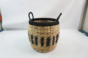 round Hyacinth Water <b>Storage</b> Basket with Handle for <b>Home</b> <b>Organization</b> - Product Image 2