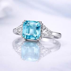 Anillos de compromiso de diseño con esmeralda azul de moda, diamantes americanos cultivados en laboratorio y detalles en plata de ley 925, joyería vintage. - Product Image 2