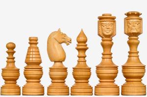 Pièces d'échecs sculptées en ébène et bois de laurier, édition collector d'art traditionnel nordique, visage de roi et de reine, 5,1 cm de hauteur du roi - Product Image 4