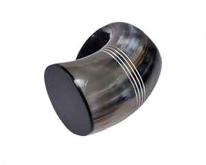 Taza de café y cerveza de cuerno para beber tallada vikinga natural hecha a mano personalizada para restaurantes de hoteles en casa de la India. - Product Image 3