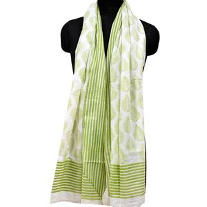 Écharpe en coton multicolore pour femmes, toucher doux, légère et agréable pour la peau, imprimé élégant, pour le printemps, l'été et l'automne, commande en gros - Product Image 6