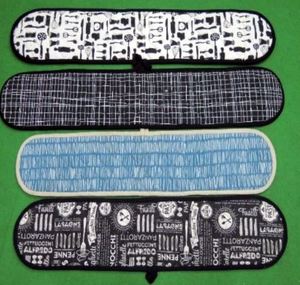 Gants de cuisine Double résistance à la chaleur outil de micro-ondes à dos en silicone 100% coton fabricants bon marché vente en gros coton imprimés de remplissage - Product Image 2