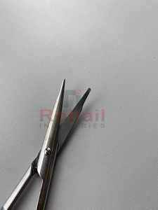Ciseaux Metzenbaum de haute qualité, ciseaux chirurgicaux Metzenbaum à pointe étroite et émoussée pour découpe de tissus délicats - Product Image 3