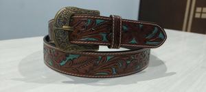 Cinturones de cuero hechos a mano hechos a medida hechos de diseños de cuero genuino estilo occidental hechos a mano duraderos y para fines de reventa - Product Image 6