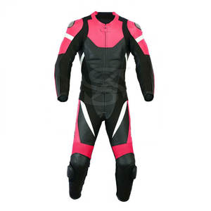 Traje de Motocicleta de Cuero de Primera Calidad para Todas las Estaciones, Diseñado para Mantener a los Conductores Cómodos y Protegidos en Cualquier Clima - Product Image 4